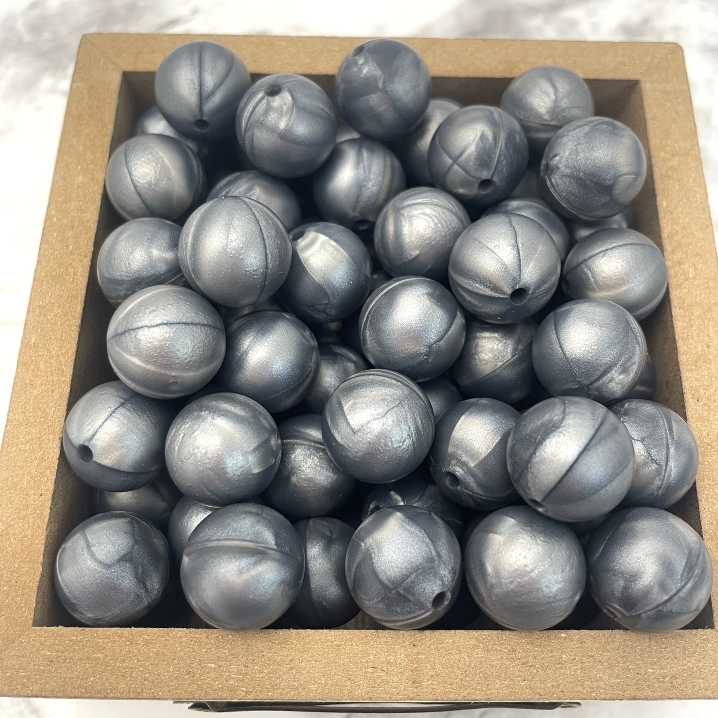 15mm Round Silicone Beads - Silver Pearl