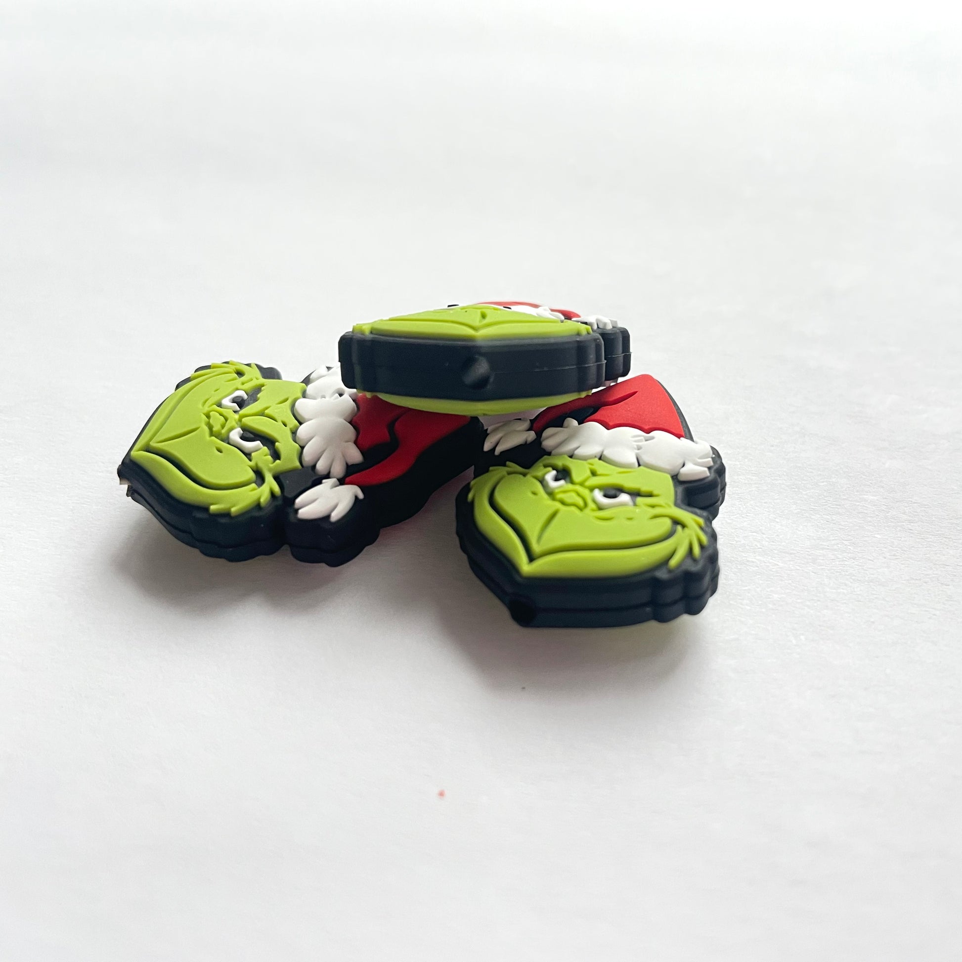 THE GRINCH Silicone Focal Beads Beadable Pens Beads Focal Jewelry Beads
